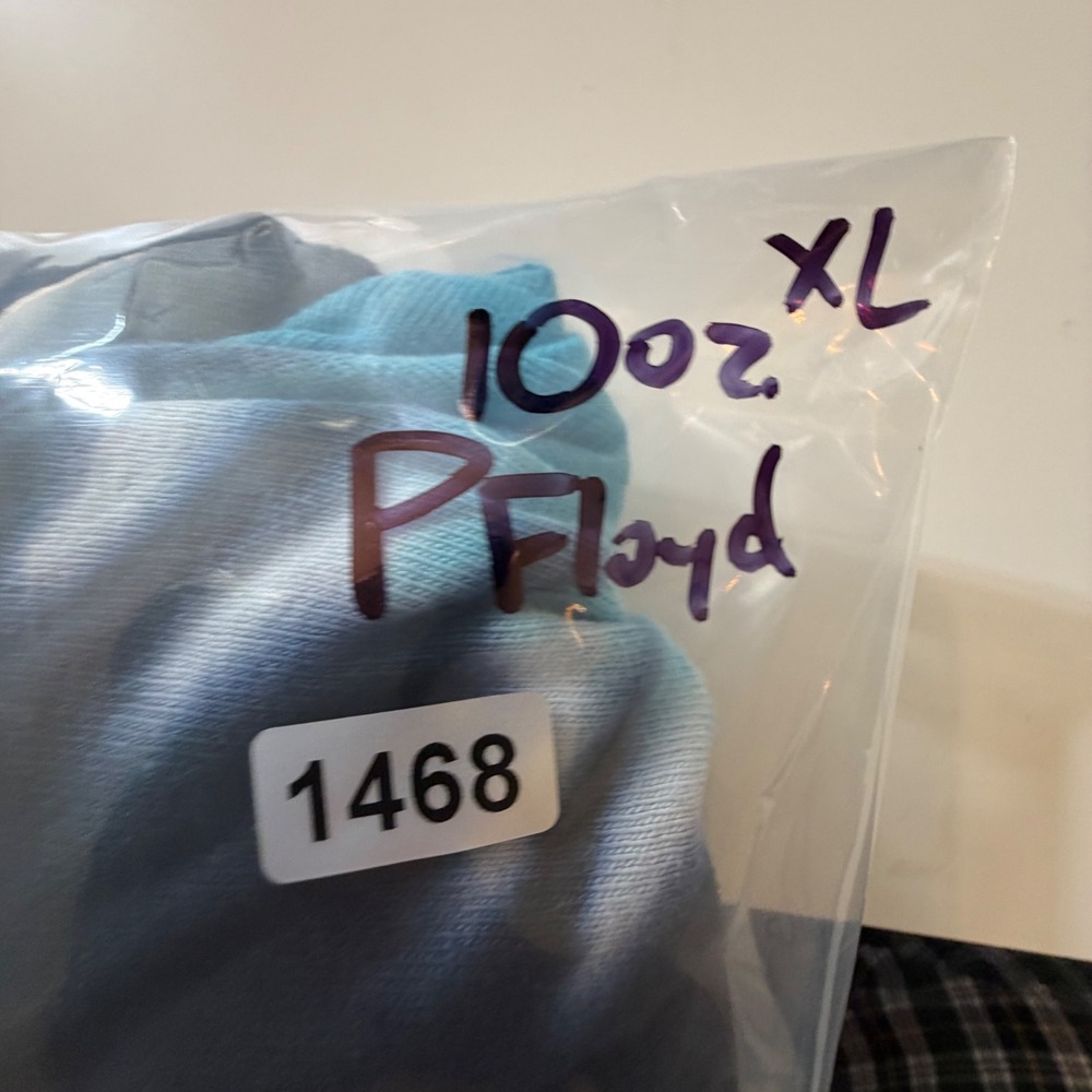 Pink Floyd Tie Dye Long Sleeve Shirt XL 2012 Dark Side of the Moon Liquid Blue - Picture 9 of 9